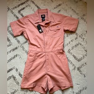 DICKIES NEVER WORN VINTAGE LIGHT PINK SUIT SIZE S